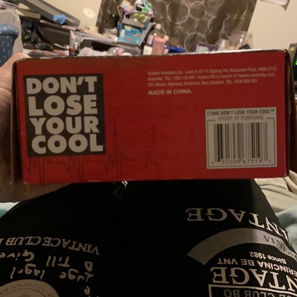 Don’t Lose Your Cool Hasbro Gaming - Picture 6 of 6